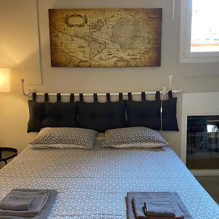 La Perla Del Centro Apartman *