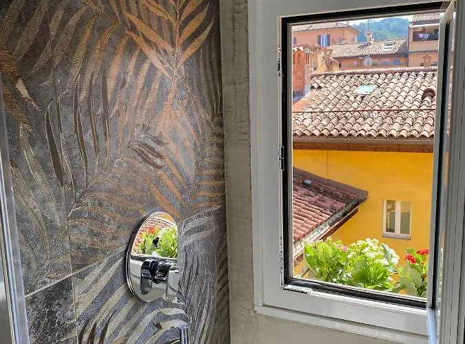 La Perla Del Centro *